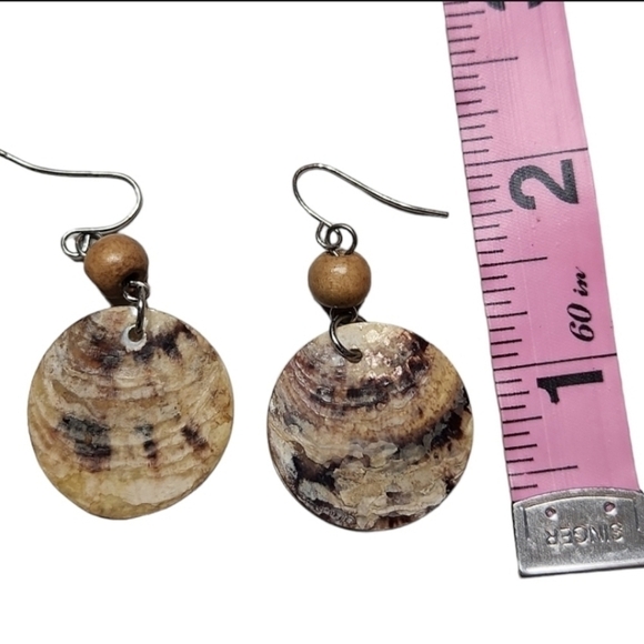 Seashell Earrings - Picture 3 of 3
